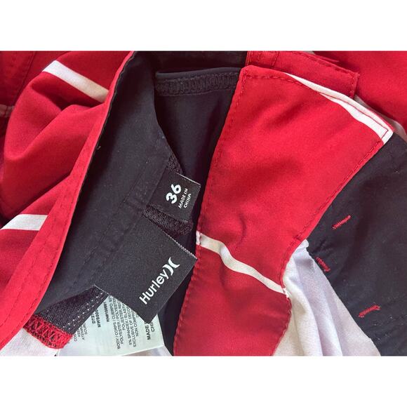 HURLEY men’s 36 Beachside Halton board shorts swim Red White - Picture 6 of 6